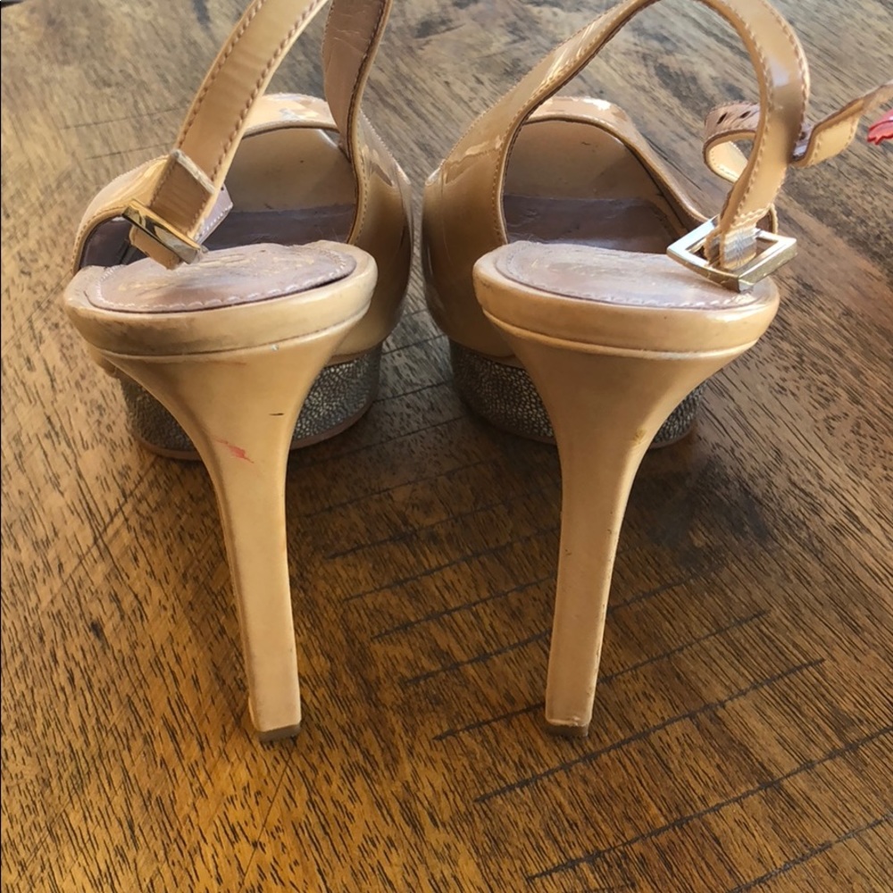 Stilettos - Picture 3 of 5